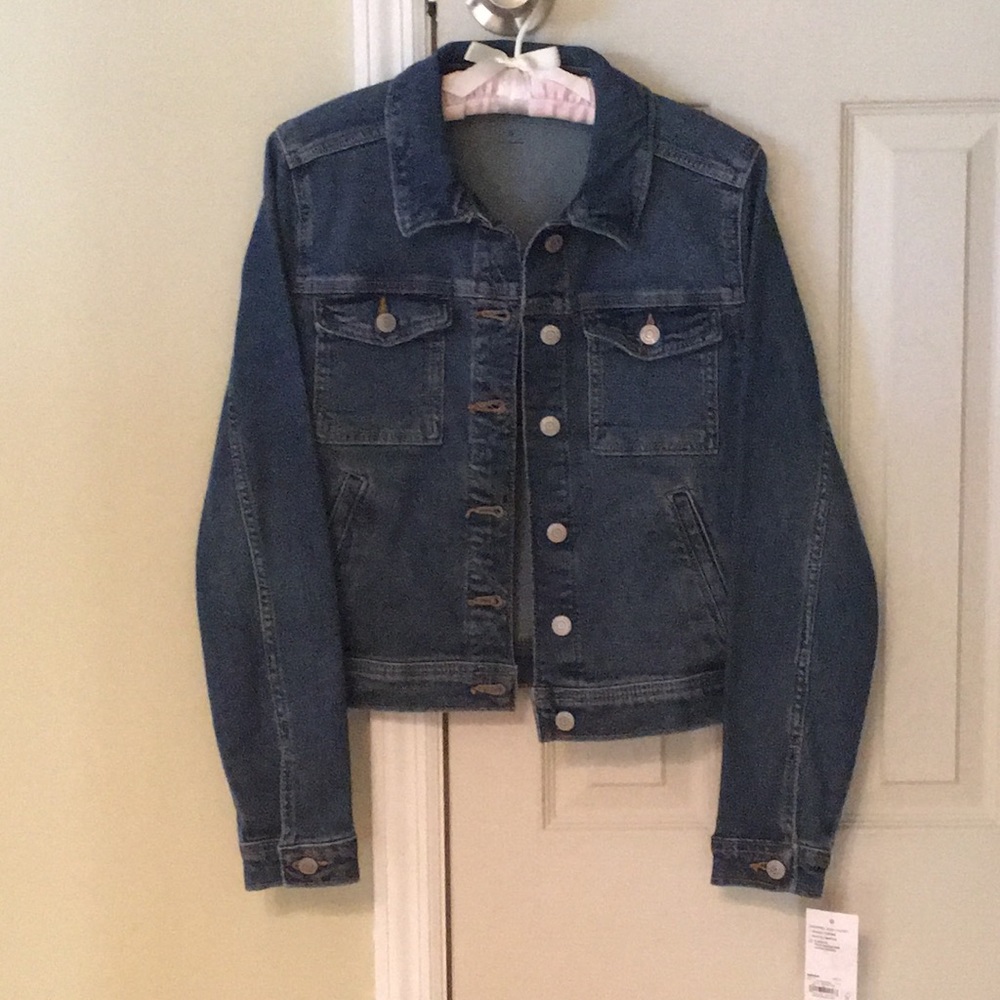 NWT, Cropped Denim Jacket - Picture 3 of 10